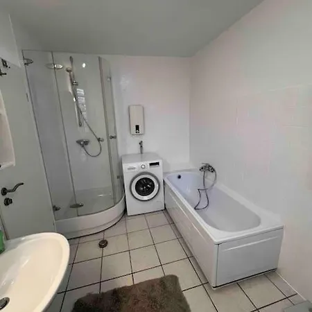 70 Qm Mit Kamin Und Balkon
